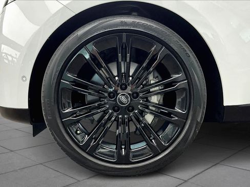 Used 2022 Land Rover Range Rover SE image 20