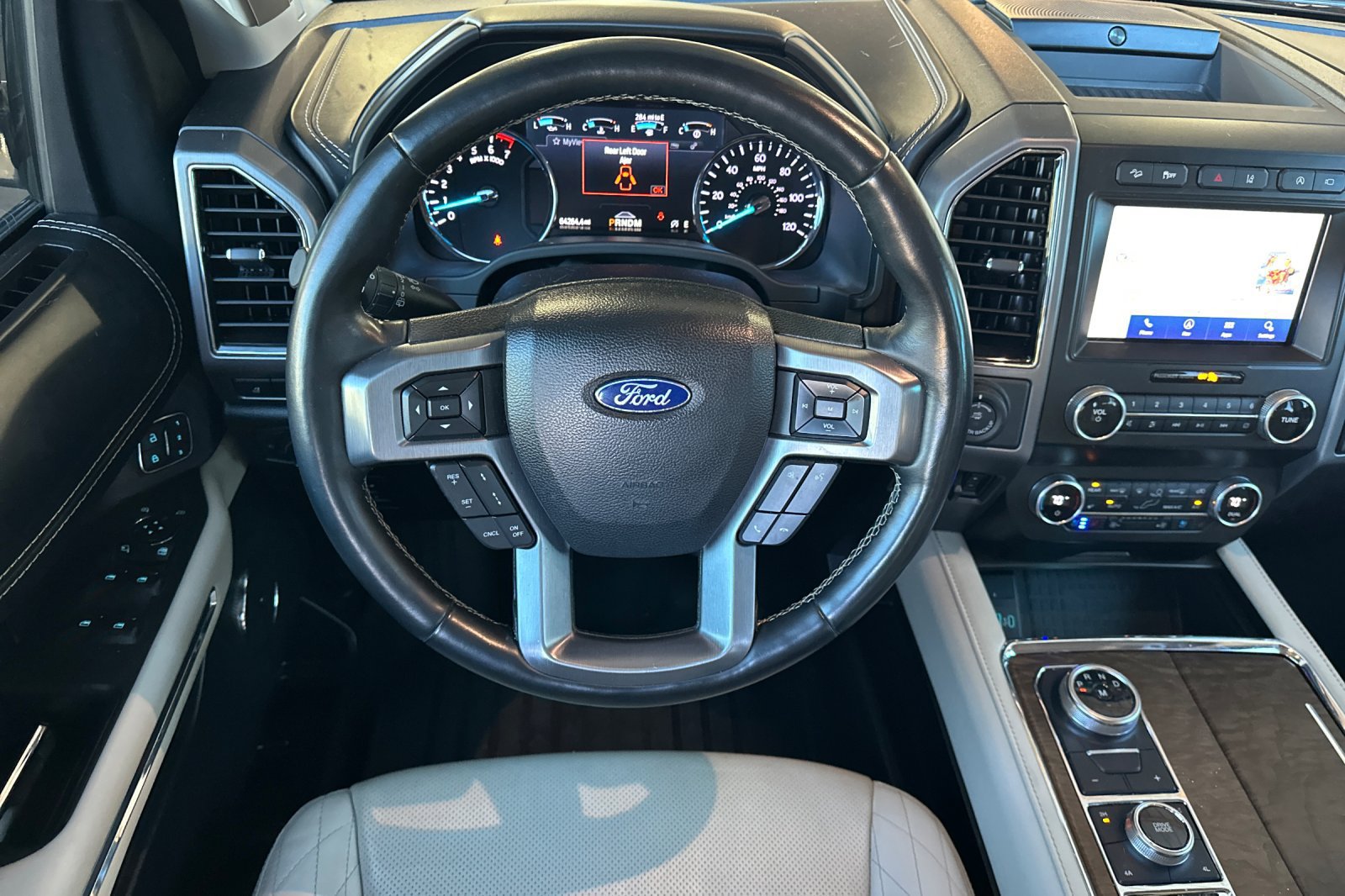 Used 2021 Ford Expedition Platinum AWD/4WD image 13