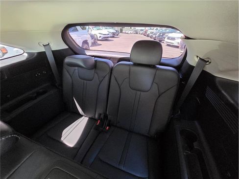 Used 2021 Kia Sorento S w/ Panoramic Sunroof Package FWD image 10
