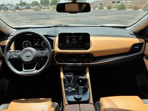 Certified 2021 Nissan Rogue Platinum AWD/4WD image 13