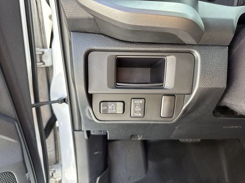Used 2016 Toyota Tacoma TRD Sport w/ Towing Package RWD image 55