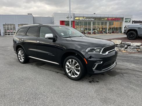 Used 2023 Dodge Durango Citadel image 1