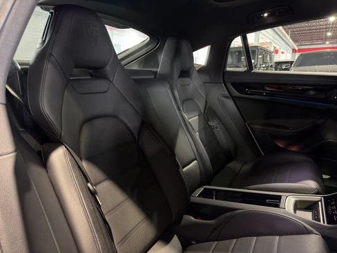 Used 2024 Porsche Panamera image 72