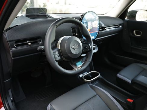 New 2026 MINI Cooper 4-Door Hardtop image 19