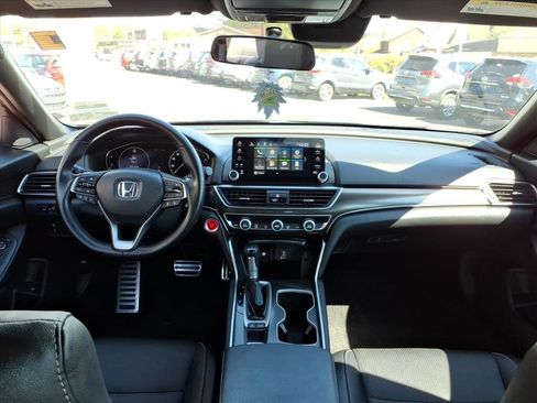 Used 2019 Honda Accord Sport image 8