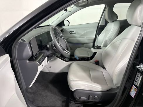 Certified 2025 Hyundai Kona Limited image 11