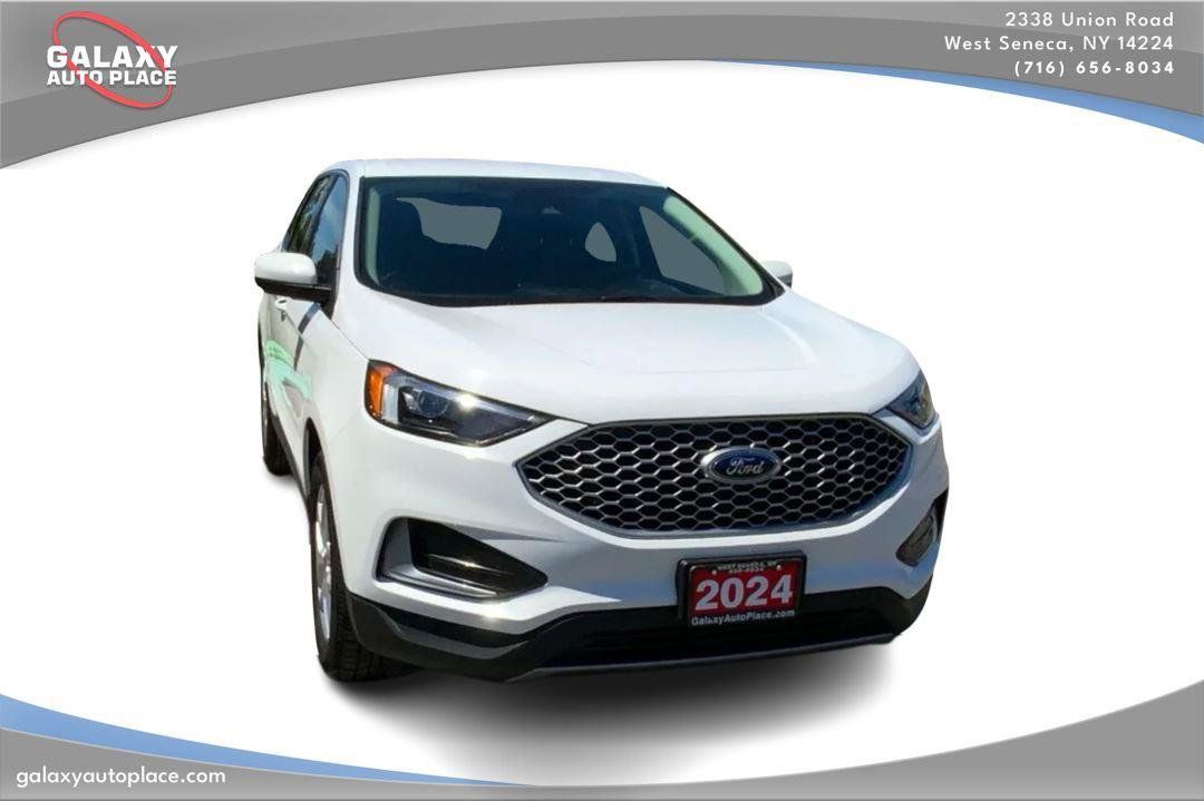 Used 2024 Ford Edge SEL AWD/4WD image 3