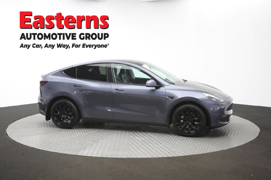 Used 2022 Tesla Model Y Long Range AWD/4WD image 43