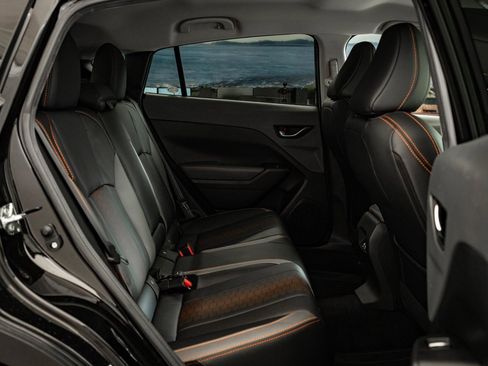 Used 2025 Subaru Crosstrek 2.5i Limited w/ Popular Package #3A image 40