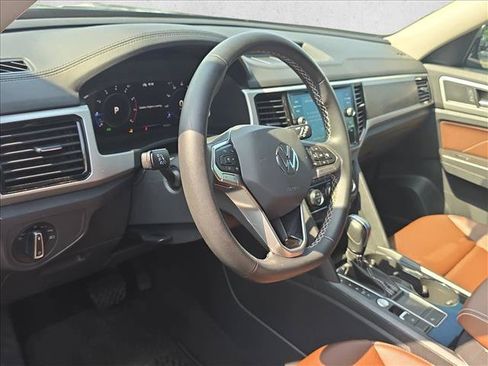 Used 2022 Volkswagen Atlas SE FWD image 11