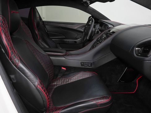 Used 2014 Aston Martin Vanquish Coupe RWD image 28