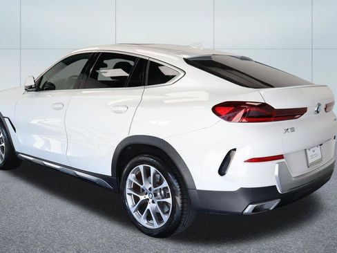 Used 2021 BMW X6 xDrive40i w/ Executive Package AWD/4WD image 3
