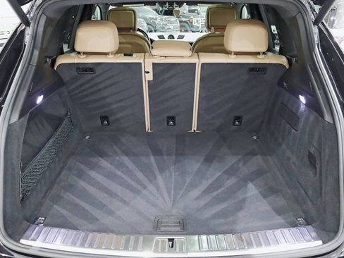 Used 2019 Porsche Cayenne image 35