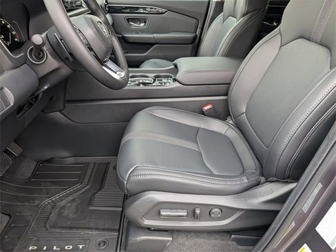 New 2025 Honda Pilot EX-L image 15