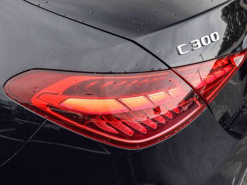 Used 2022 Mercedes-Benz C 300 Sedan image 25