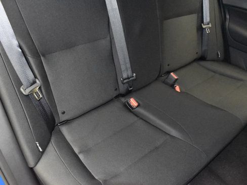 Certified 2025 Nissan Kicks Play S FWD image 31