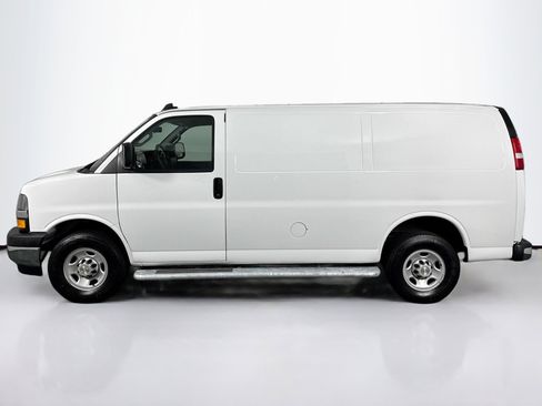 Used 2024 Chevrolet Express 2500 Work Van w/ Driver Convenience Package image 7