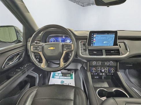 Used 2022 Chevrolet Tahoe High Country AWD/4WD image 18