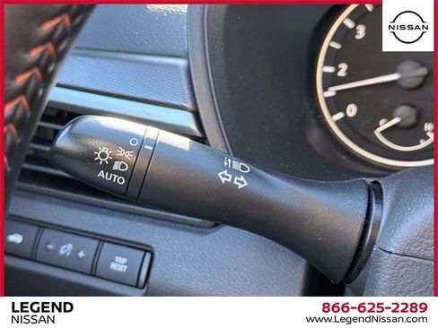 Used 2025 Nissan Altima 2.5 SR image 16