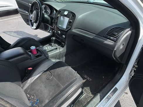 Used 2012 Chrysler 300 SRT8 w/ 19-Premium Speaker Group RWD image 7