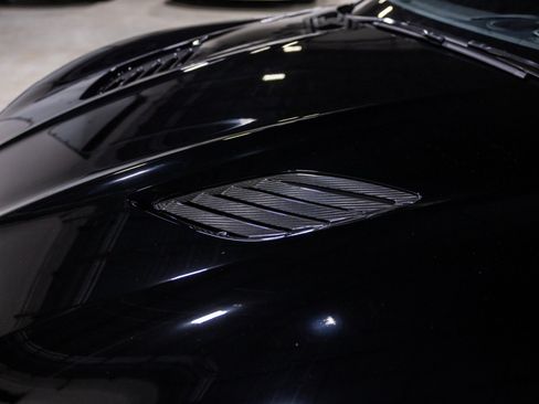 Used 2022 Aston Martin DBS Superleggera RWD image 23