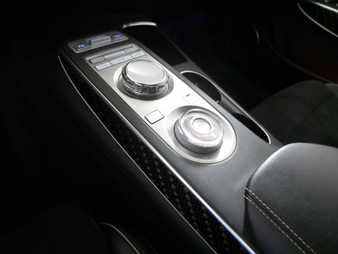 Used 2022 Genesis GV70 3.5T Sport w/ Sport Prestige Package image 24