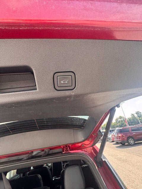 Certified 2026 Chevrolet Traverse LT AWD/4WD image 23