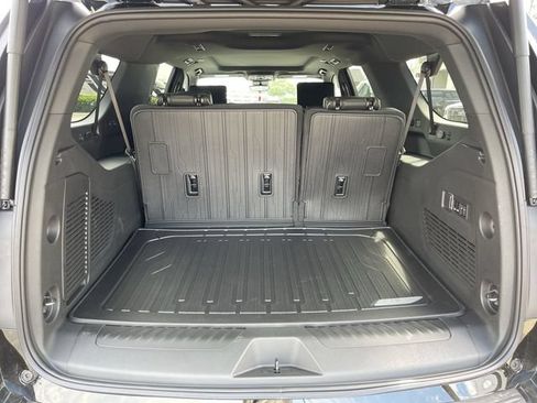 New 2026 GMC Yukon XL Elevation w/ Elevation Premium Package AWD/4WD image 25