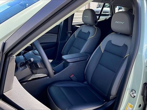 New 2026 Chevrolet Trax ACTIV w/ Sunroof Package image 10