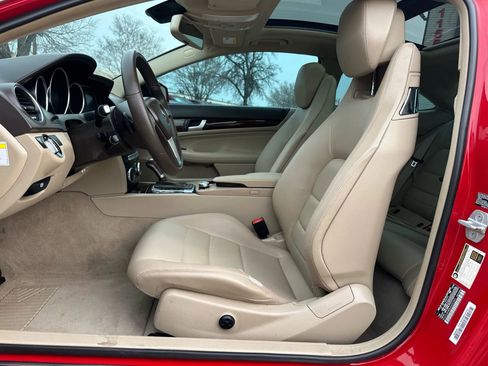 Used 2013 Mercedes-Benz C 250 Coupe image 14
