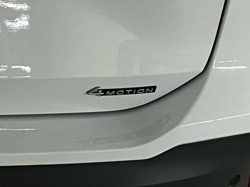 New 2026 Volkswagen Tiguan SE AWD/4WD image 35