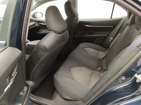 Used 2020 Toyota Camry LE image 18