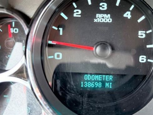 Used 2014 Chevrolet Silverado 3500 W/T RWD image 14
