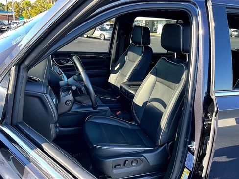 Used 2024 Chevrolet Tahoe Premier image 14