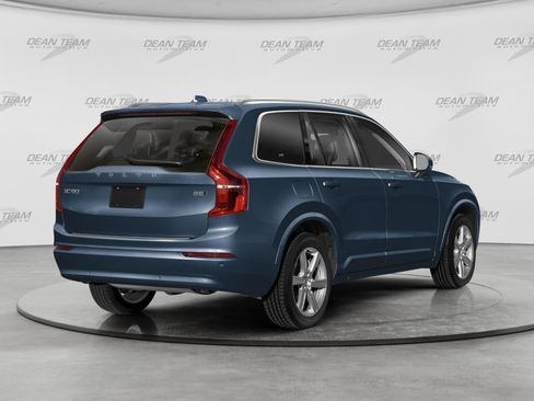 Used 2024 Volvo XC90 B5 Plus w/ Protection Package Premier AWD/4WD image 2
