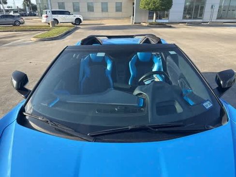 Used 2021 Chevrolet Corvette Stingray Premium Conv w/ Z51 Performance Package image 2