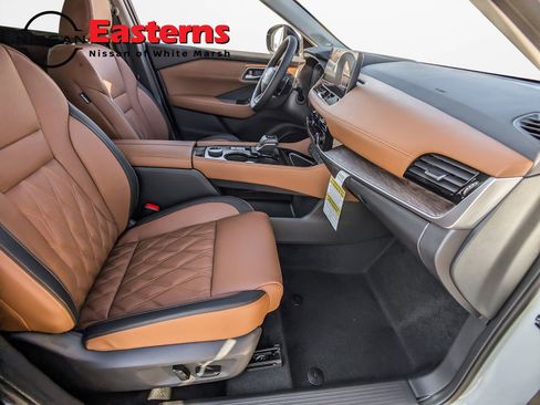 New 2026 Nissan Rogue Platinum w/ Platinum Premium Package AWD/4WD image 26