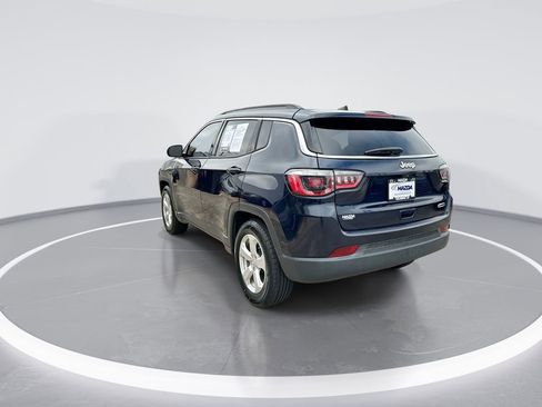 Used 2019 Jeep Compass Latitude w/ Popular Equipment Group image 6