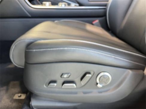 New 2025 Genesis GV80 3.5T Advanced image 17