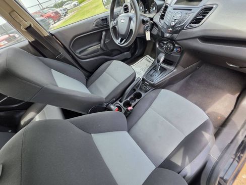 Used 2017 Ford Fiesta S FWD image 4