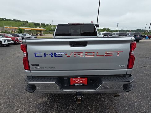 Used 2020 Chevrolet Silverado 2500 LTZ w/ LTZ Plus Package AWD/4WD image 7