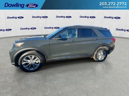 Used 2022 Ford Explorer Limited w/ Equipment Group 301A image 7