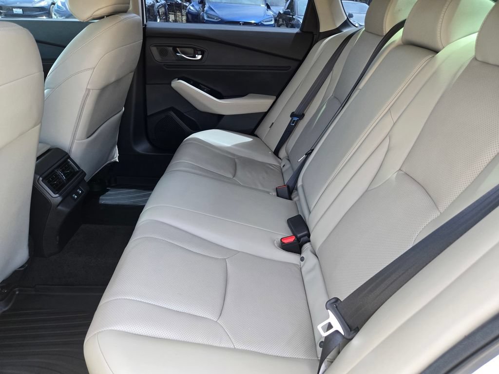 Used 2024 Honda Accord Touring image 13