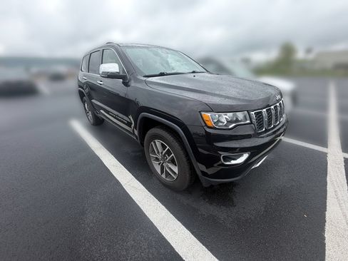 Used 2021 Jeep Grand Cherokee Limited AWD/4WD image 3