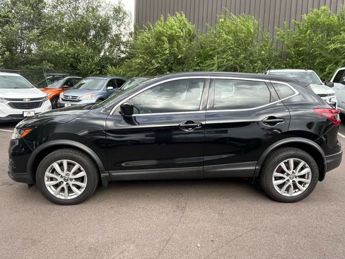 Used 2020 Nissan Rogue Sport S w/ Appearance Package image 4