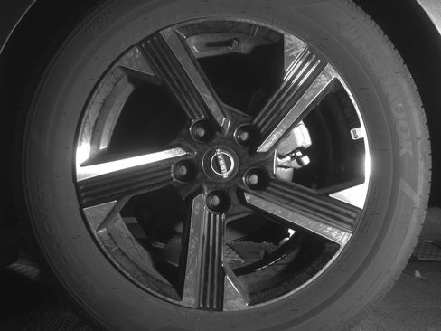 Used 2025 Nissan Sentra SV image 14