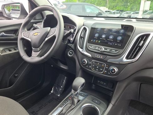 Certified 2023 Chevrolet Equinox LT AWD/4WD image 8