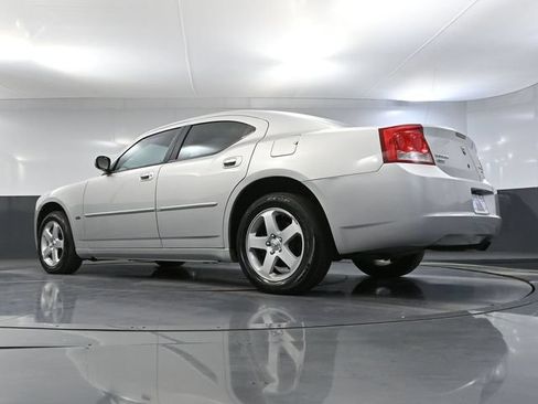 Used 2010 Dodge Charger SXT AWD/4WD image 42