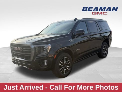 Used 2023 GMC Yukon AT4 AWD/4WD image 1