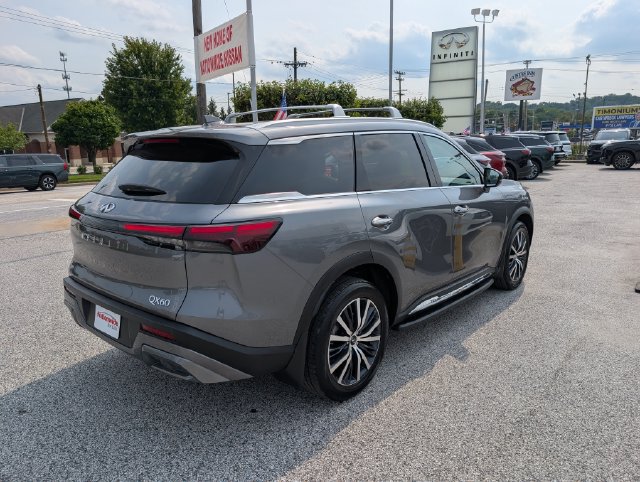 Used 2025 INFINITI QX60 Sensory AWD/4WD image 5